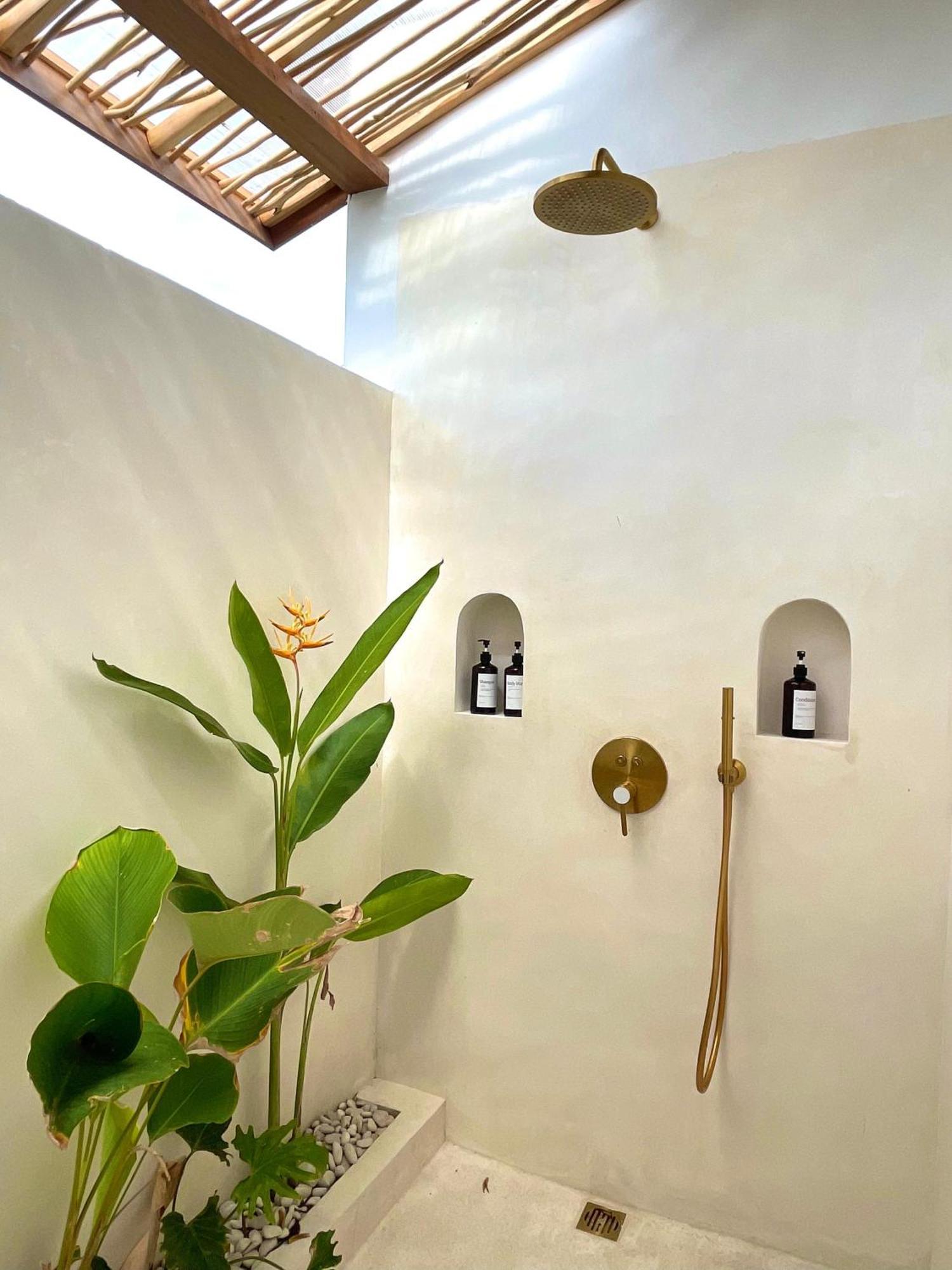 Hotel Luana Lombok Selong Belanak Exteriér fotografie