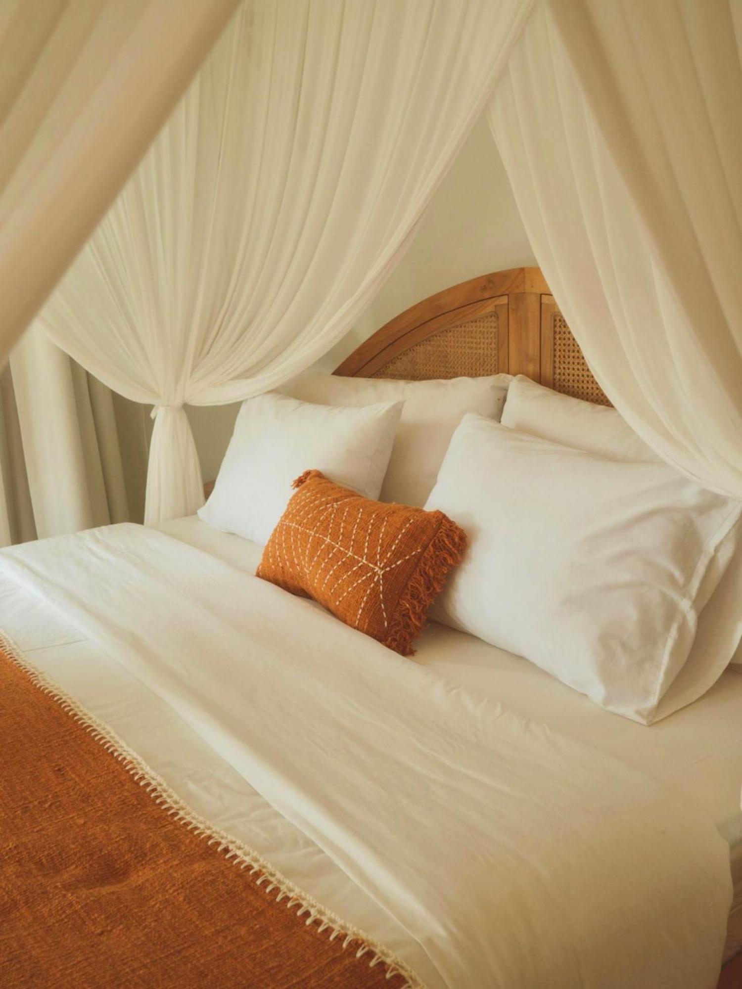 Hotel Luana Lombok Selong Belanak Exteriér fotografie